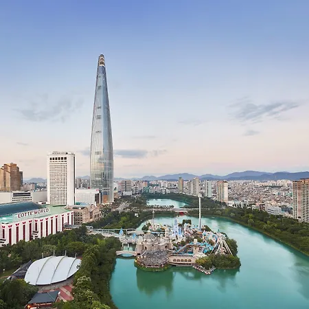 Lotte Hotel World