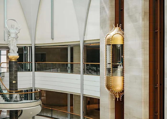 Lotte World Hotel 5*