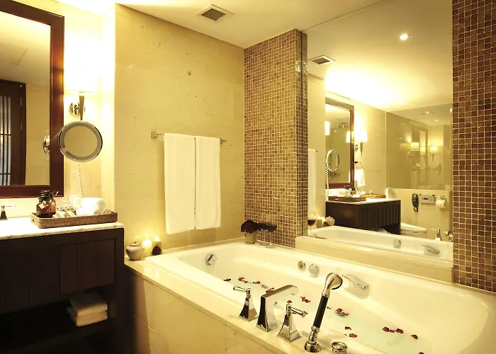 Lotte World Hotel 5*